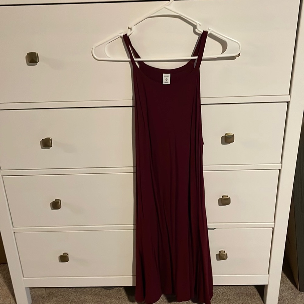 Lightweight dress with stretch.